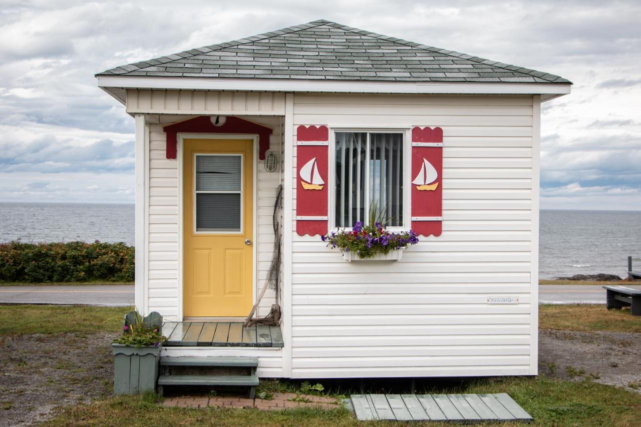 Les Cabines Du Phare Rimouski Eksteriør billede
