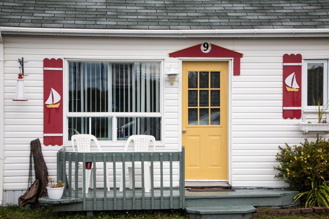 Les Cabines Du Phare Rimouski Eksteriør billede