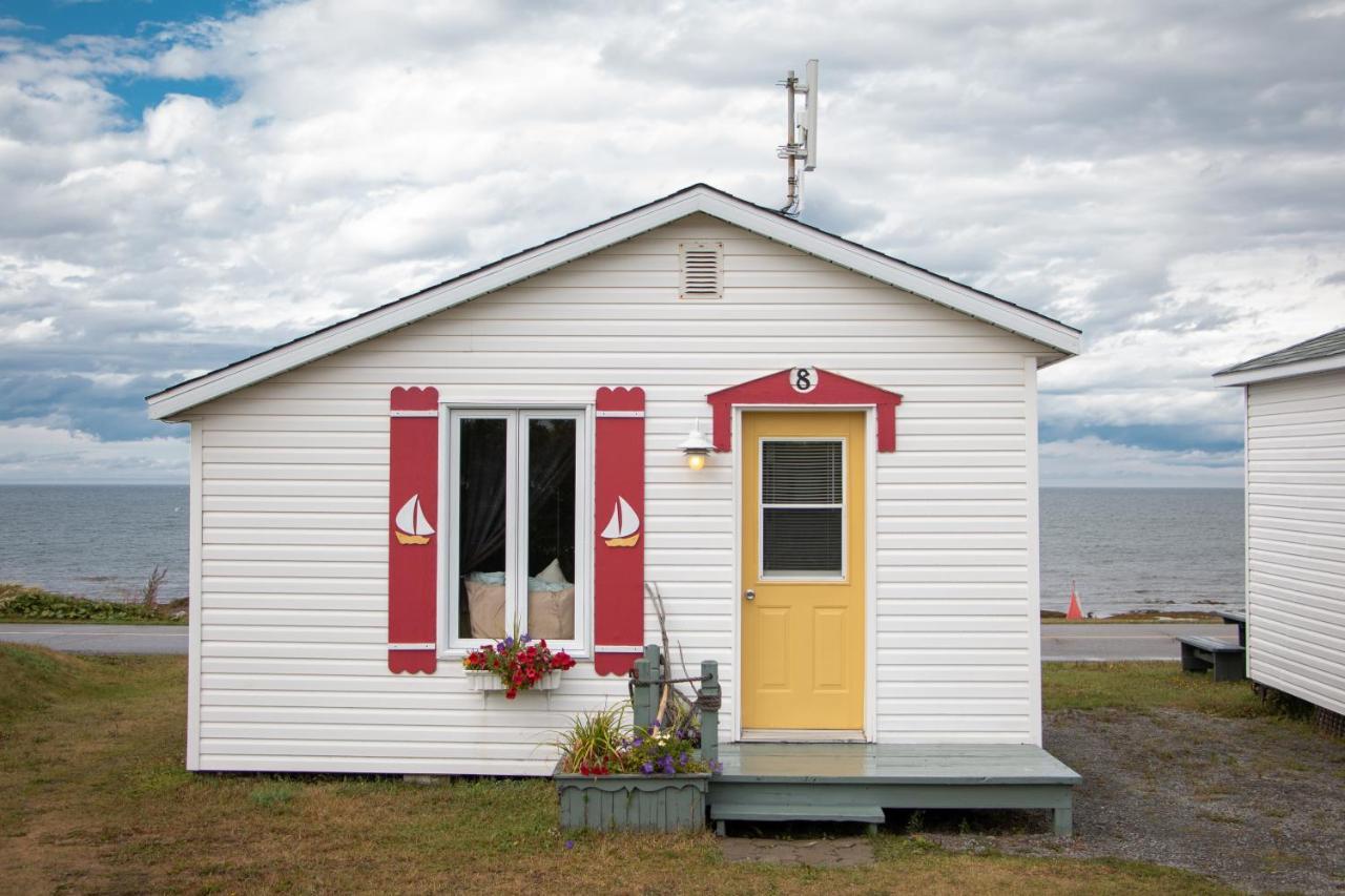 Les Cabines Du Phare Rimouski Eksteriør billede